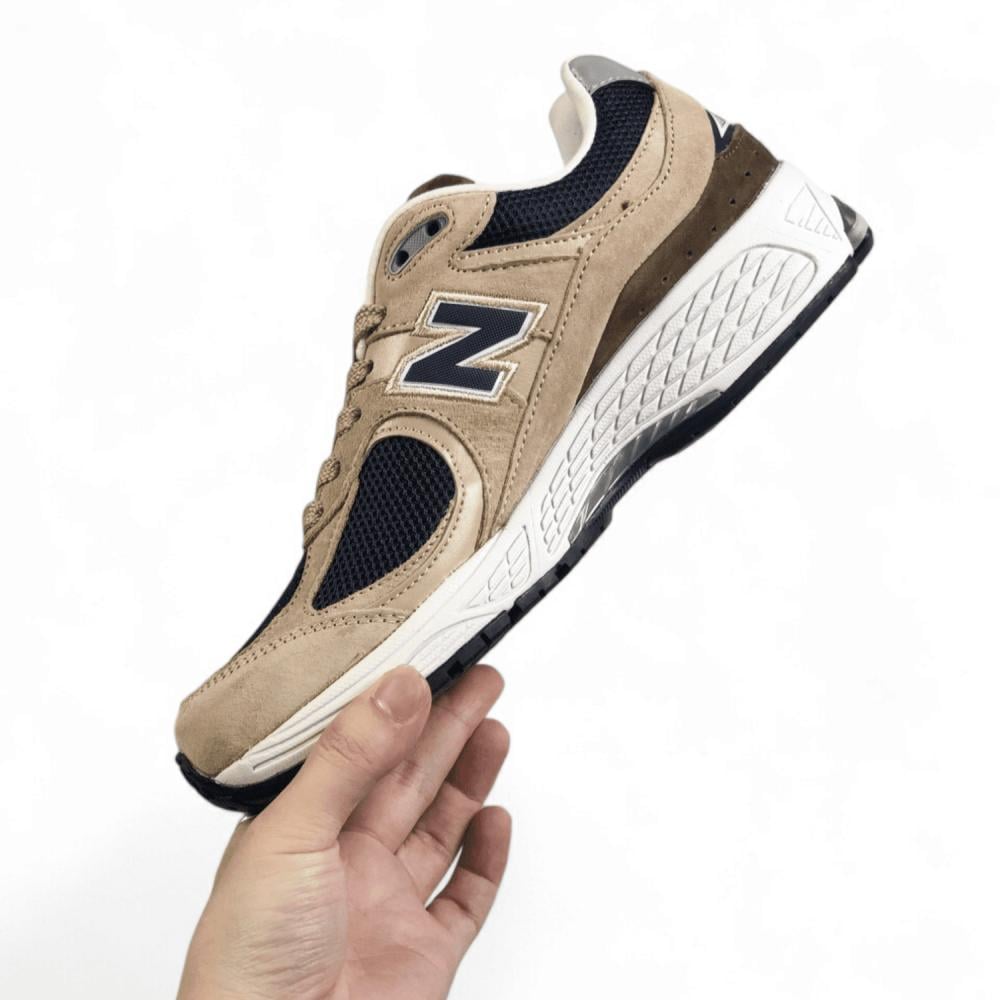 New Balance 2002