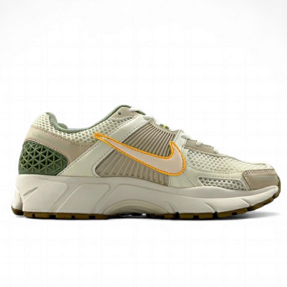 Nike Air Zoom Vomero 5