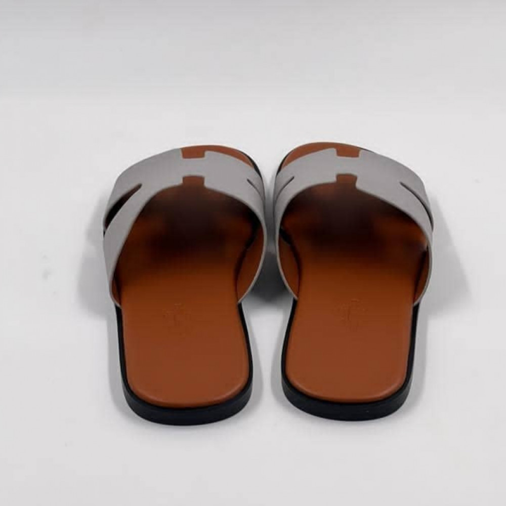 نعال HERMES