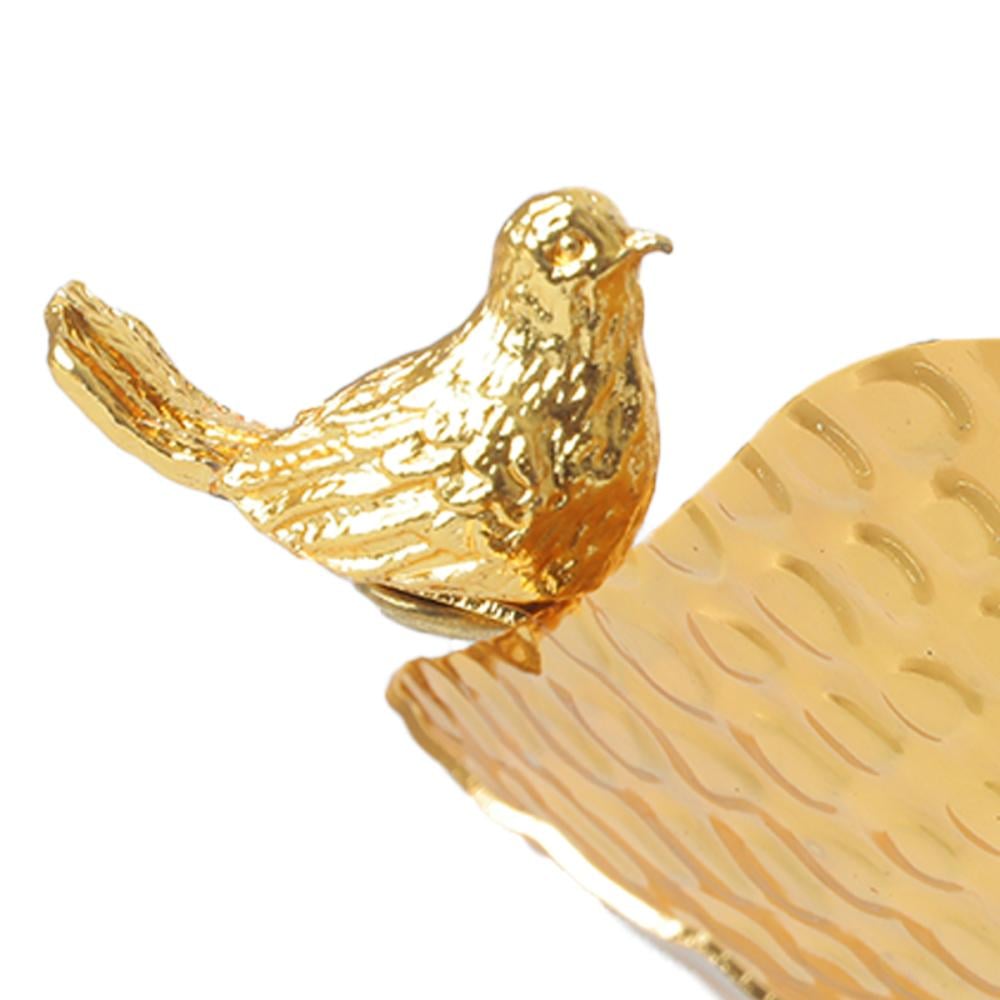 صحون تقديم ذهبية مزخرفة