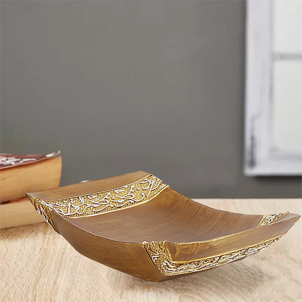 صحن تقديمات حلويات ومكسرات