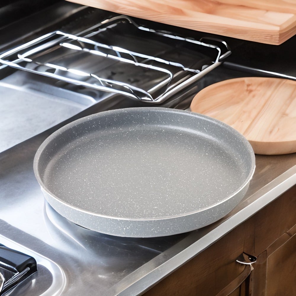 صينية بيتزا مستديرة