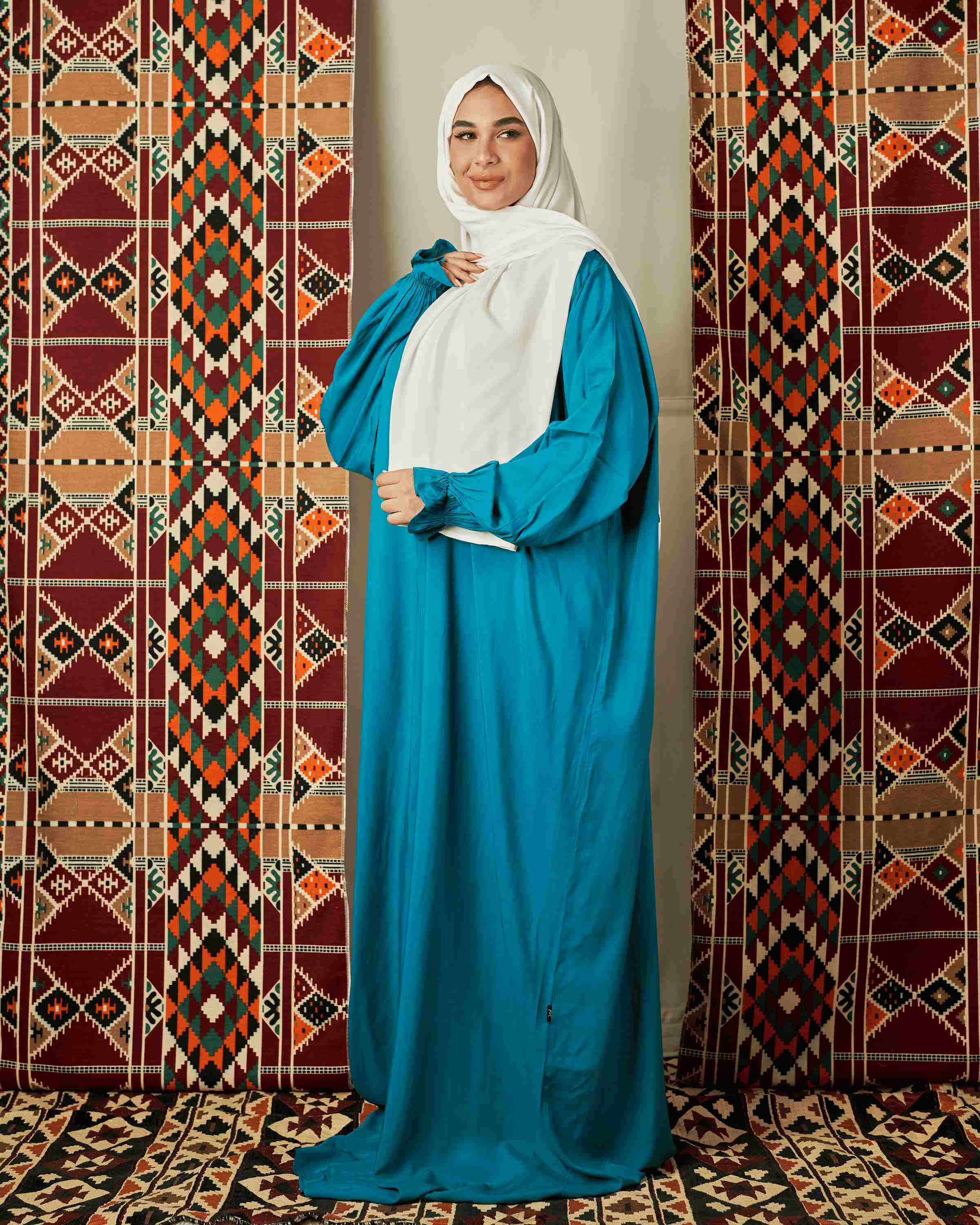 شراشف لون واحد بسحاب