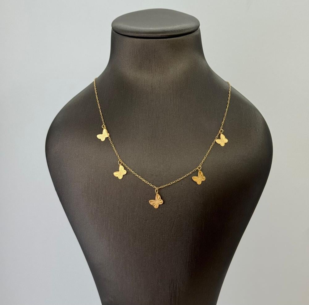 عقد ذهب عيار 21