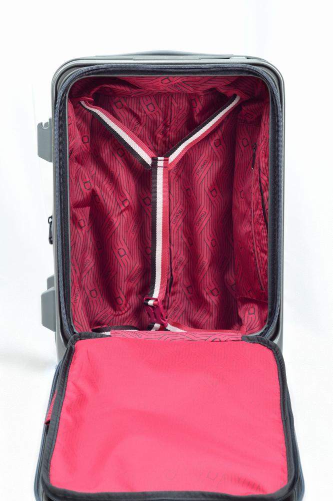 حقيبة سفر OMASU