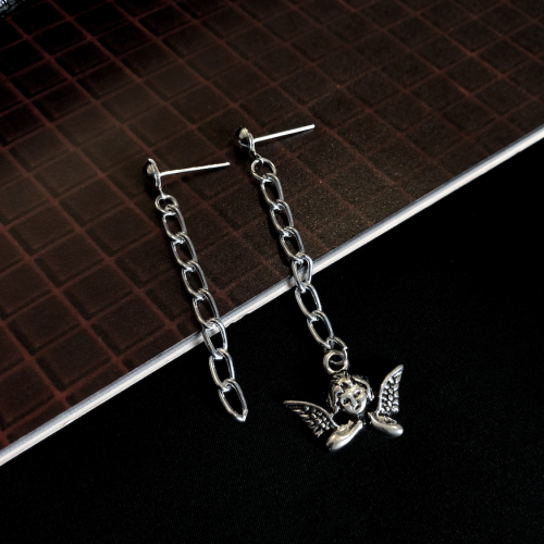 حلق الملاك بشكلين مختلفين | Different pair angel earrings