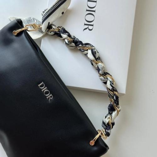 شنطة Dior شامل البوكس والستراب