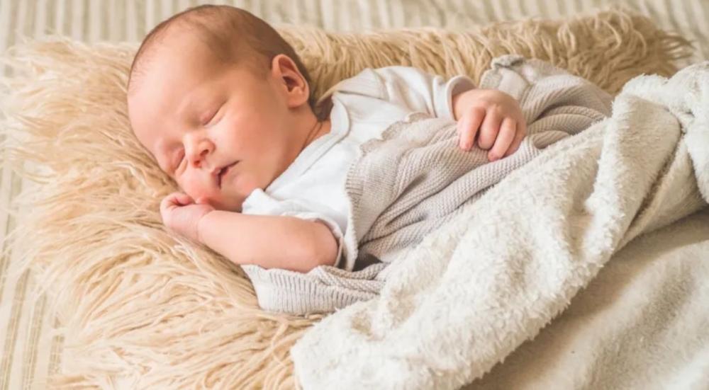 وضعية نوم الطفل