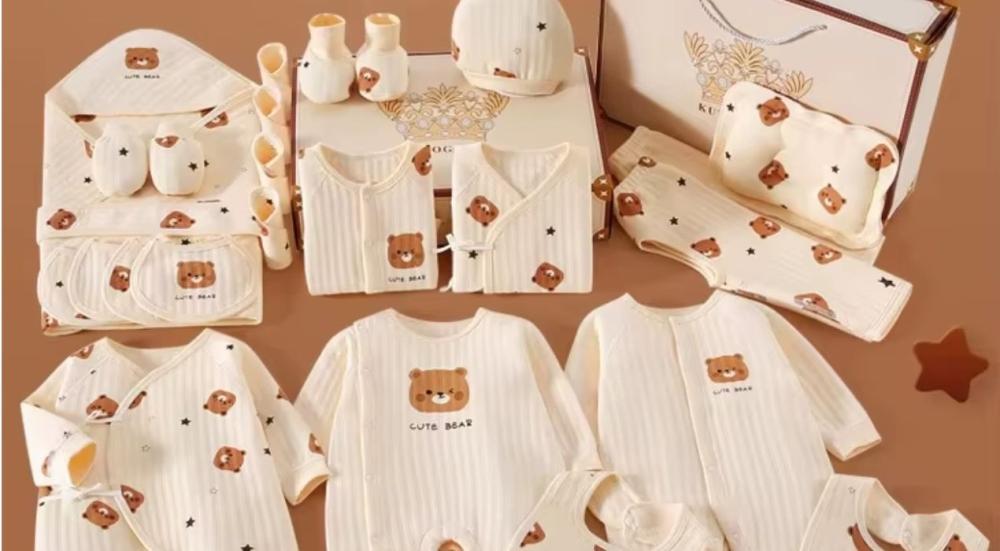 دليل اختيار ملابس المواليد: الراحة والجودة منذ اليوم الأول