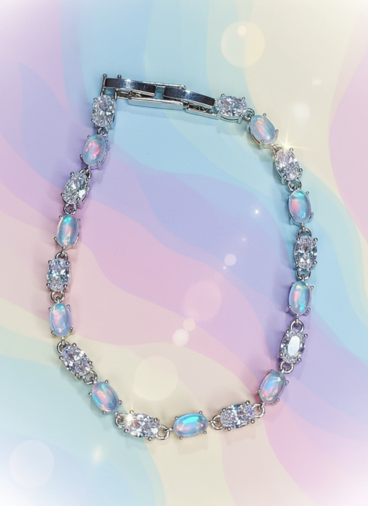 "سوار البيضاوي المتقزح – بريق يلمع وقلب يتوهج"