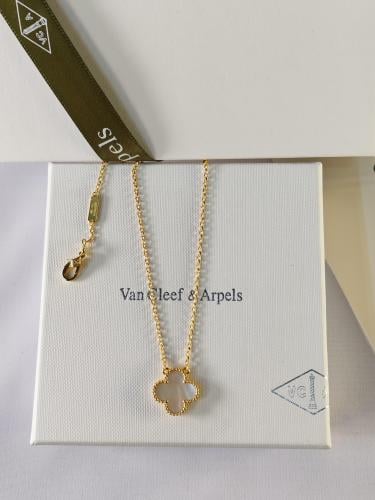 سلسال نسائي - Van Cleef