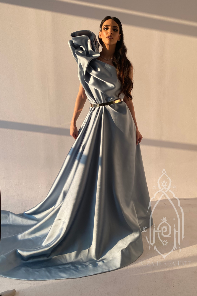 فستان سهرة كتف واحد درابيه ازرق