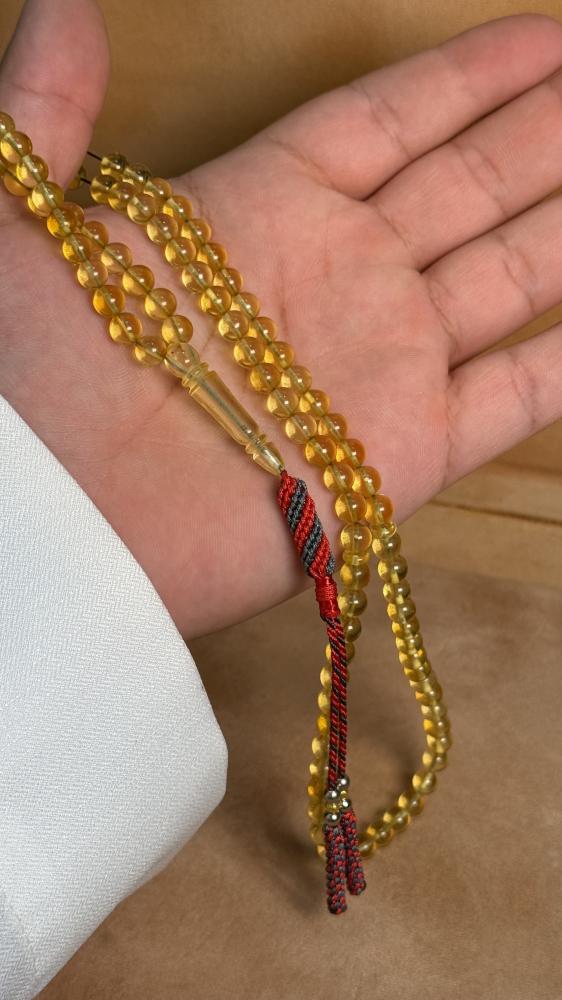 كهرمان طبيعي