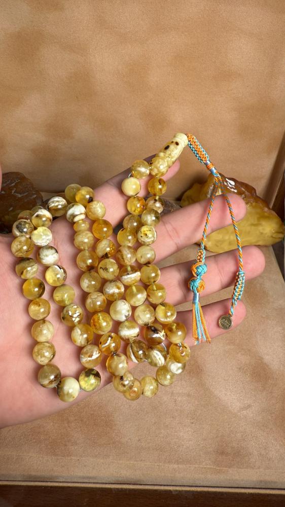 كهرمان طبيعي