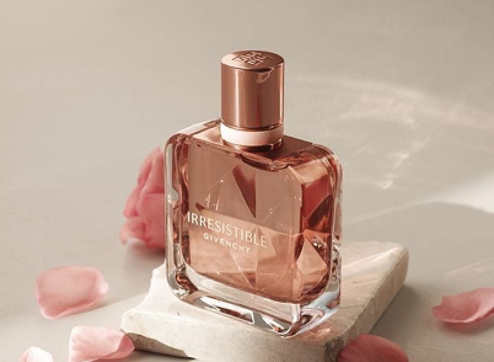تسترات العطور: الفرق بين عطر التستر والعطر العادي