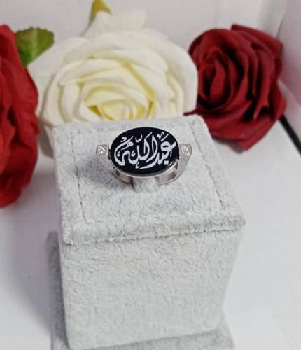 خاتم رجالي تفصيل انيقه يعكس جاذبيتك دئما