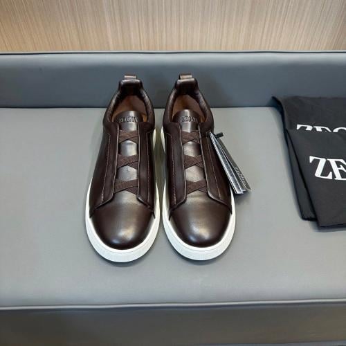 حذاء رجالي ماركة Zegna