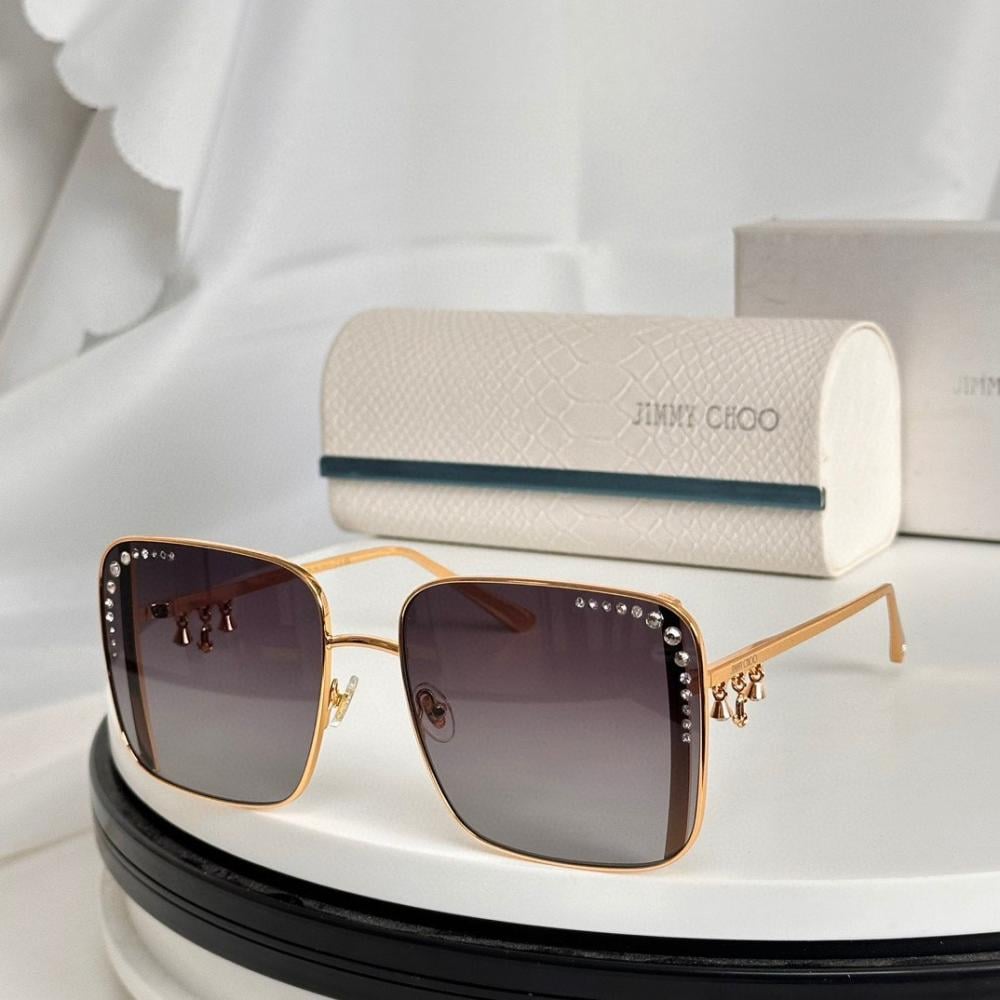 نظاره ماركة jimmychoo