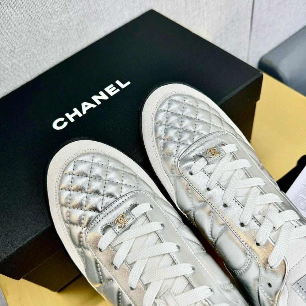 حذاء نسائي ماركة ‏Chanel