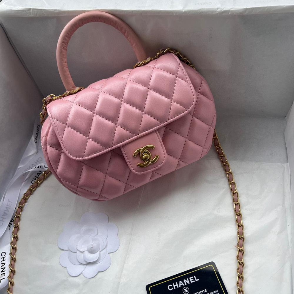 شنطة نسائية ماركة ‏Chanel