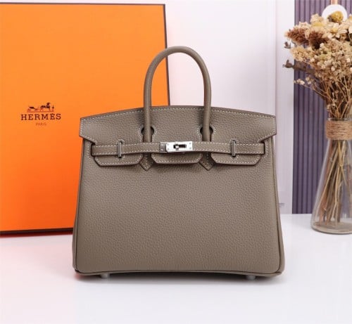 شنطة نسائية ماركة Hermès