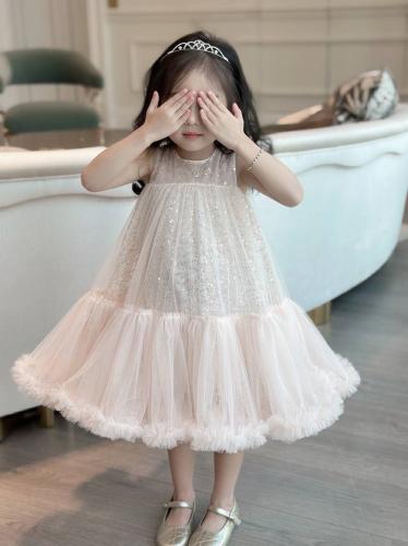 فستان ماركة Dior