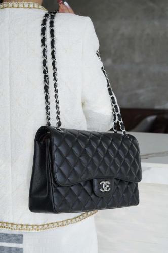 شنطة شانيل CF جامبو مقاس 30 سم