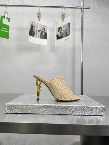 Bottega veneta  Size:35-39