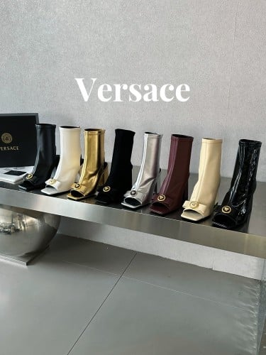 Versace square-toed boots  size:35-41