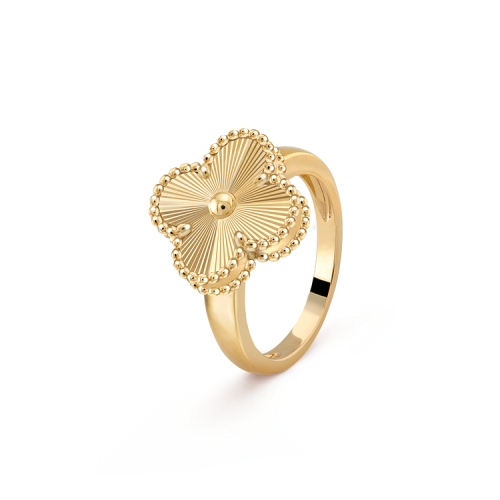 خاتم الحمراء العتيق