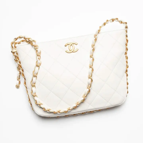 حقيبة شانيل الكبيرة بتصميم الهيبي