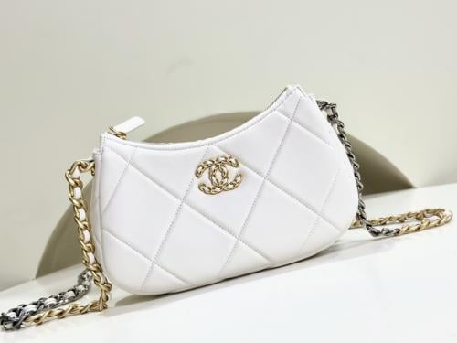 Chanel 13.5x23.5x5.3cm