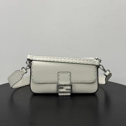 Fendi 27x15x6cm