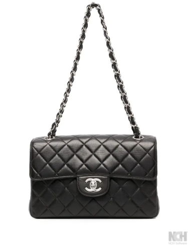 شانيل حقيبة كتف ذات غطاء جانبي مملوكة عام 1996