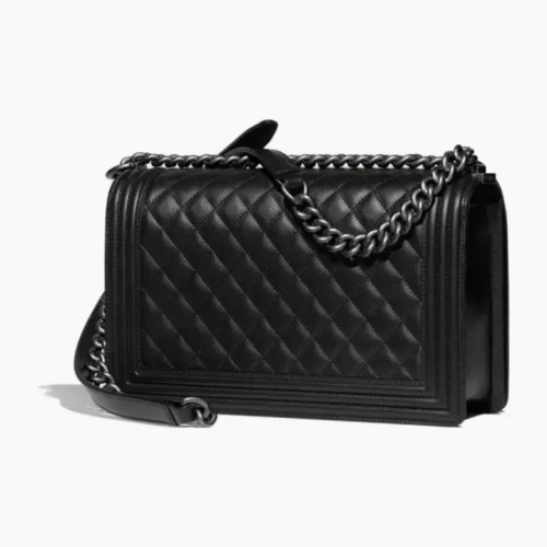 حقيبة يد شانيل كبيرة الحجم