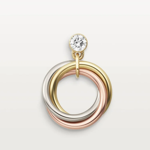 الأقراط من مجموعة "ترينيتي"