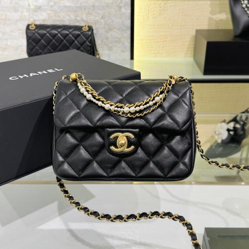 Chanel 24p 14.5x19.5x7.5cm