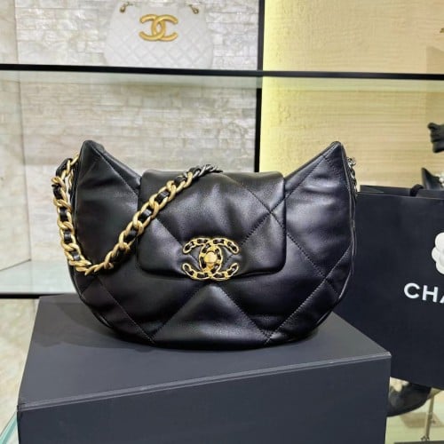 Chanel 29x21x5.5cm