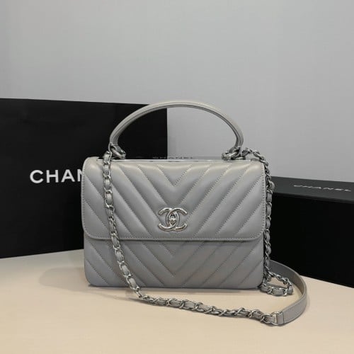 Chanel Trendy cc 17x25x12cm