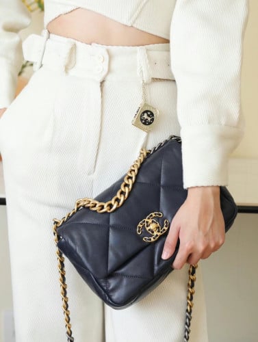 شانيل فليب كحلي 26cm