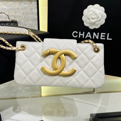 Chanel 24c 24x11.5x4.5cm