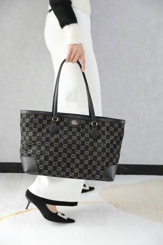 شنطة  شوبنق 38cm