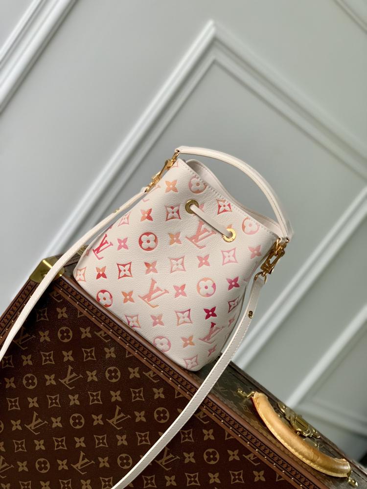 【ルイヴィトン】 ネオノエ BB 20 x 20 x 13 cm LV NéoNoé BB 20 x 20 x 13 - ART GALLERY 100