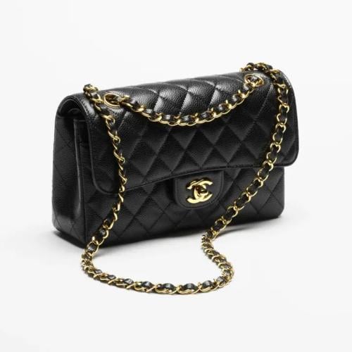 حقيبة شانيل الكلاسيكية الصغيرة الأسود و اللون الذهبي