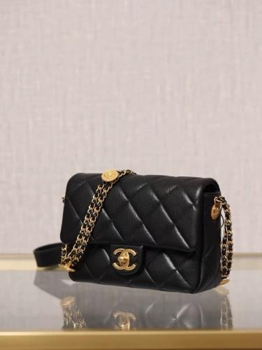 شنطة شانيل مقاس 18 سم