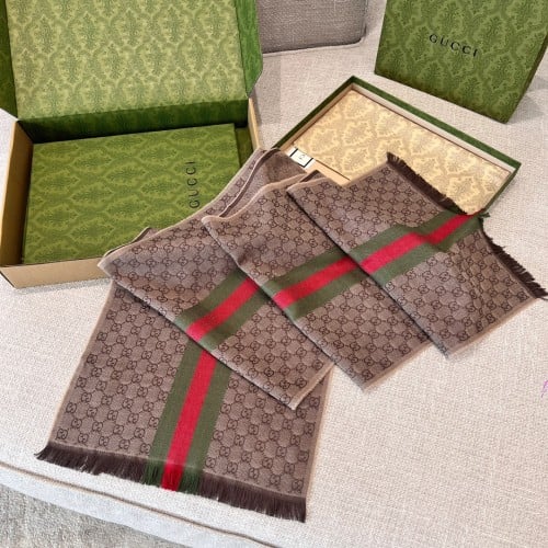 Gucci Men's "Jacquard Striped Ribbon Scarf" gold 180x35cm wool blend material