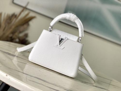 شنطة لويس Capucines مقاس 21 سم