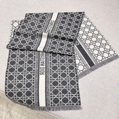 Dior 48x220cm 57% cashmere 43% wool