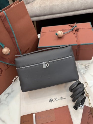 Loro Piana Extra Poket  16*27*10