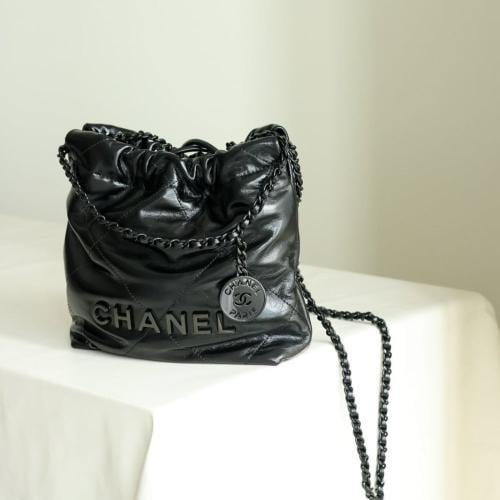 شنطة شانيل 22bag مقاس 20 سم